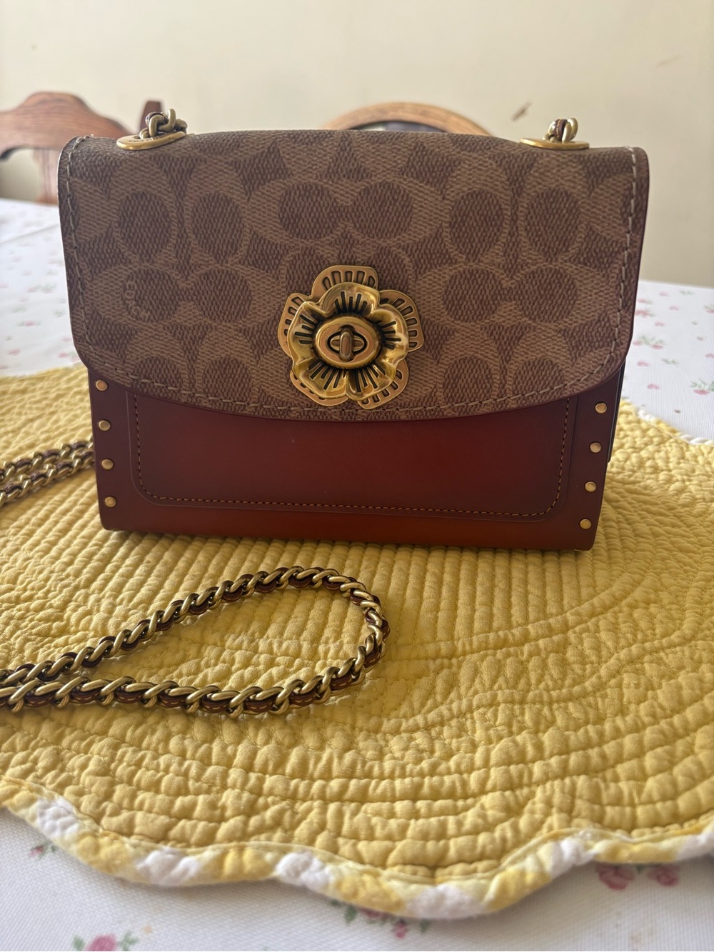 Coach Brown Signature Floral Turnlock Chain Crossbody in Tan/Brown